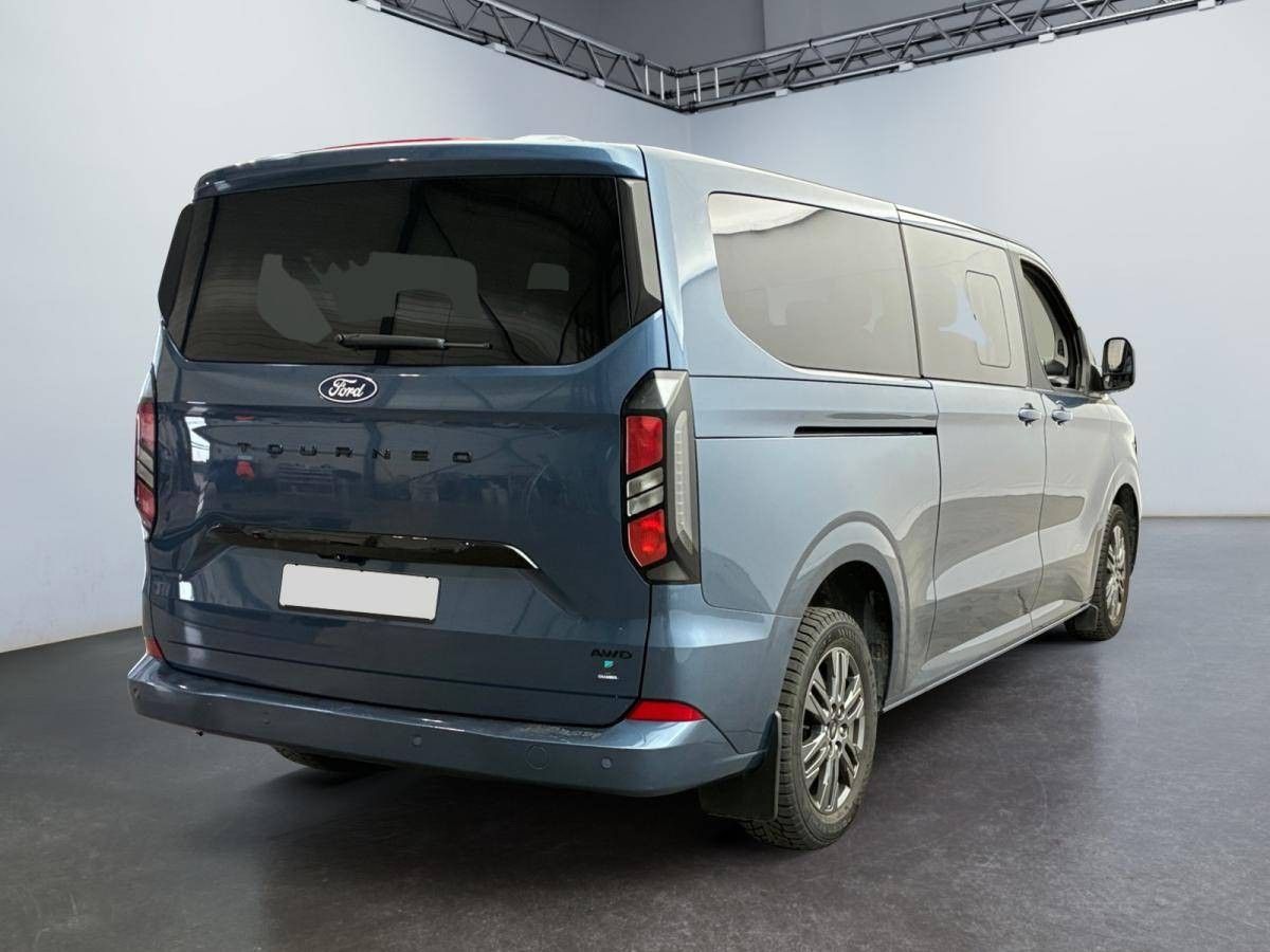 ford-tourneo-custom-2024-diesel-1996cc