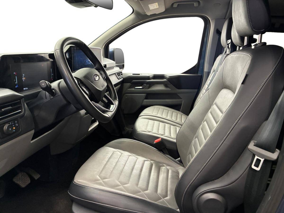 ford-tourneo-custom-2024-diesel-1996cc