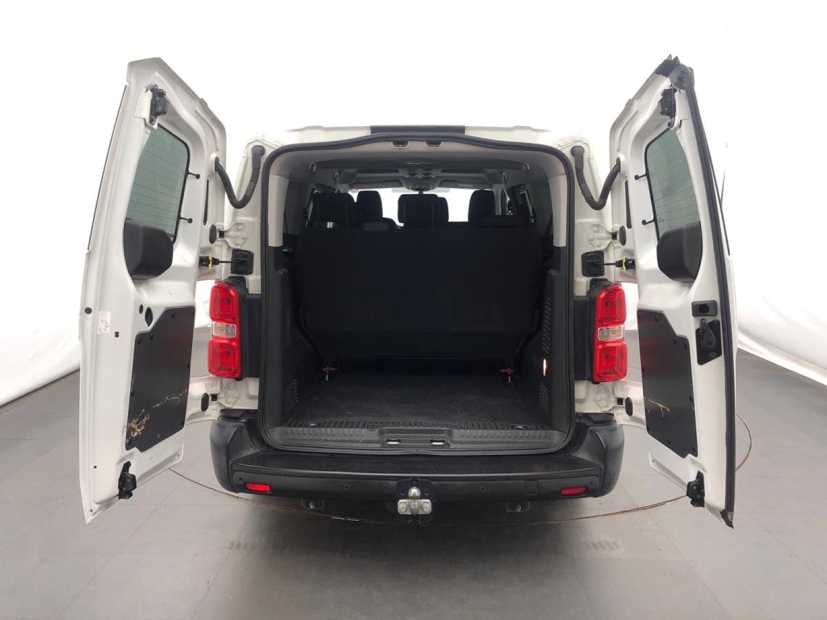 opel-vivaro-2021-diesel-1499cc
