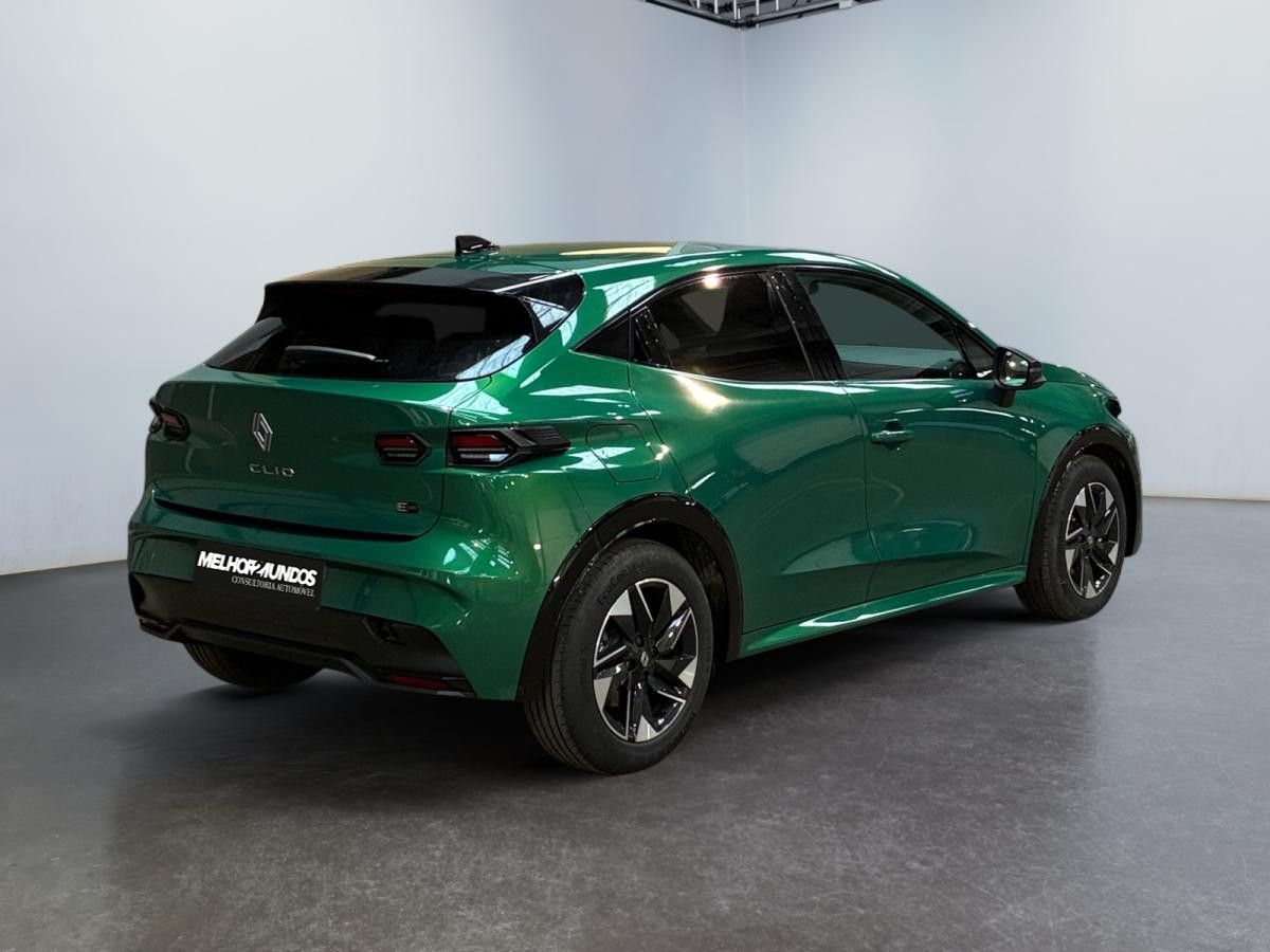 renault-clio-2026-hibrido-a-gasolina-1789cc