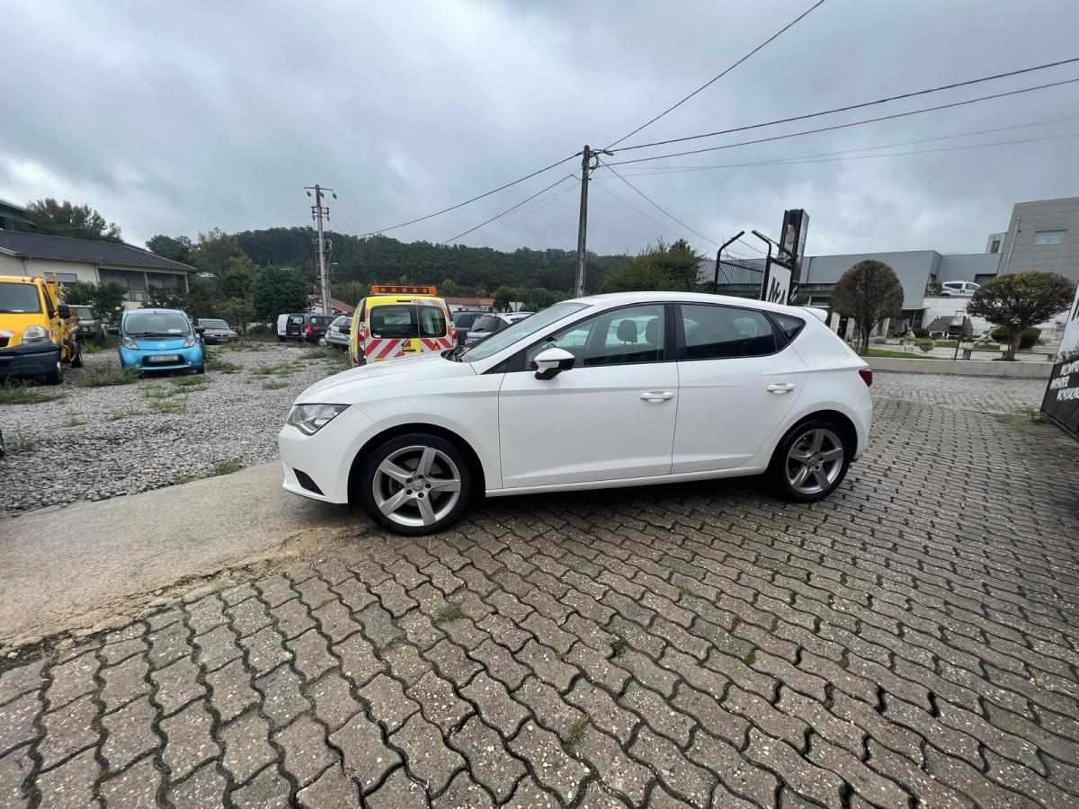 seat-leon-2013-diesel-1598cc