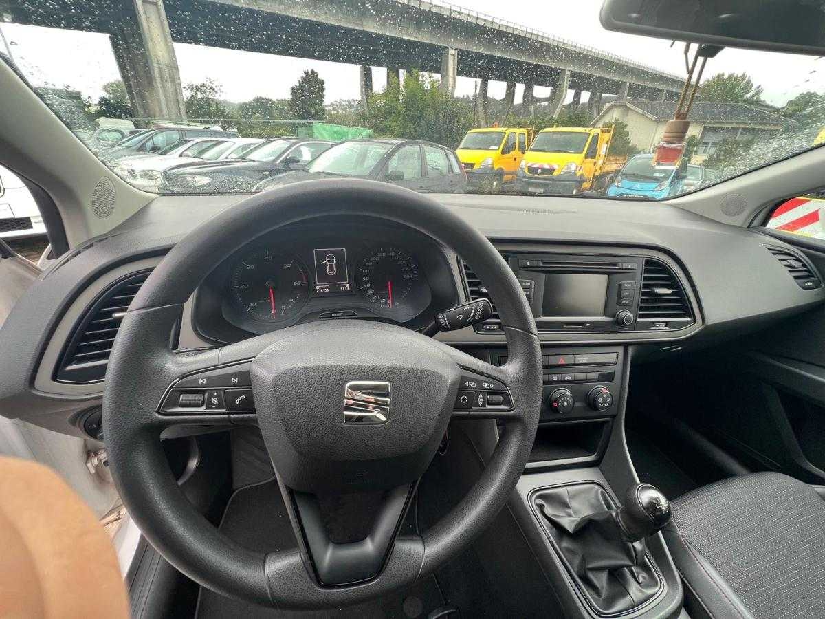 seat-leon-2013-diesel-1598cc