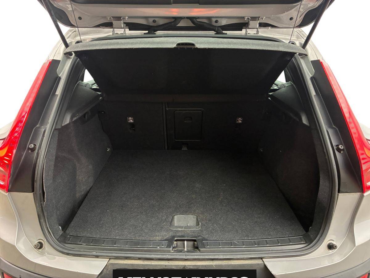 volvo-xc40-2022-eletrico-0cc