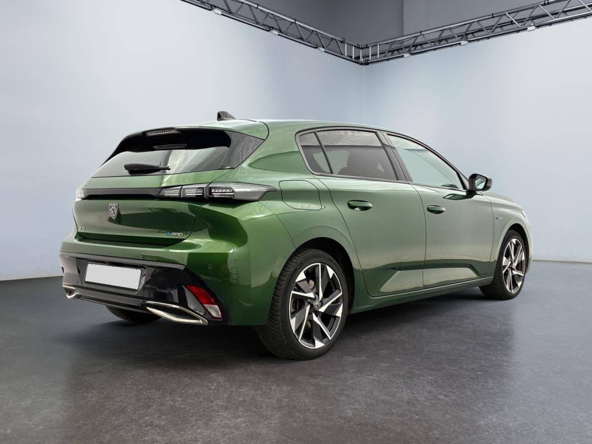 peugeot-308-2023-hibrido-a-gasolina-1598cc