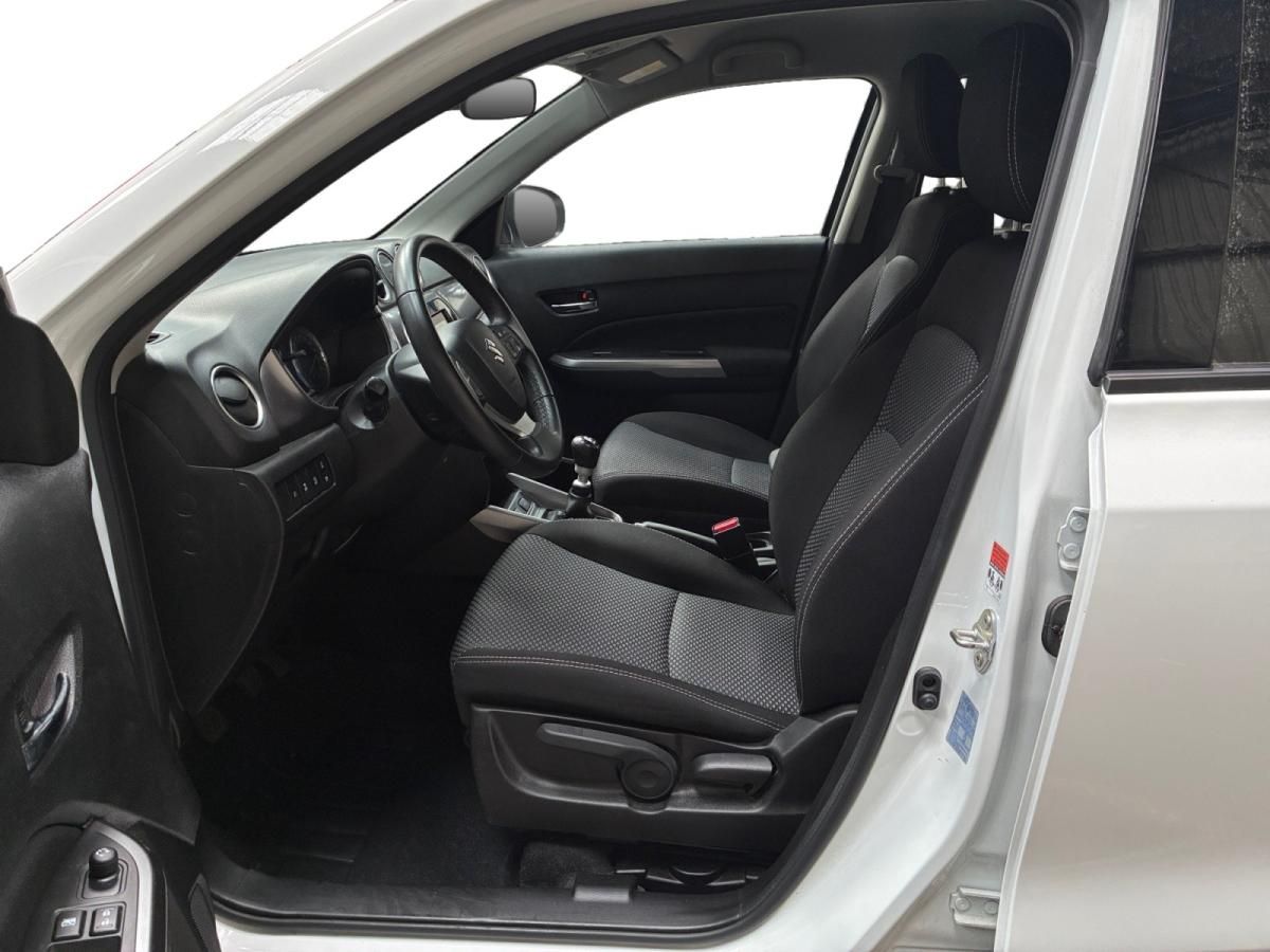 suzuki-vitara-2024-gasolina-1373cc