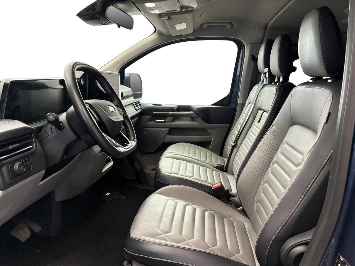 ford-tourneo-custom-2024-diesel-1996cc