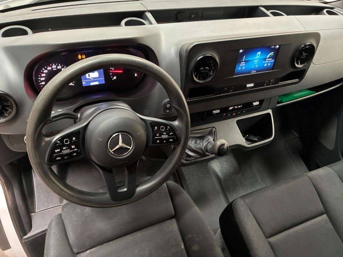 mercedes-benz-sprinter-2020-diesel-2143cc
