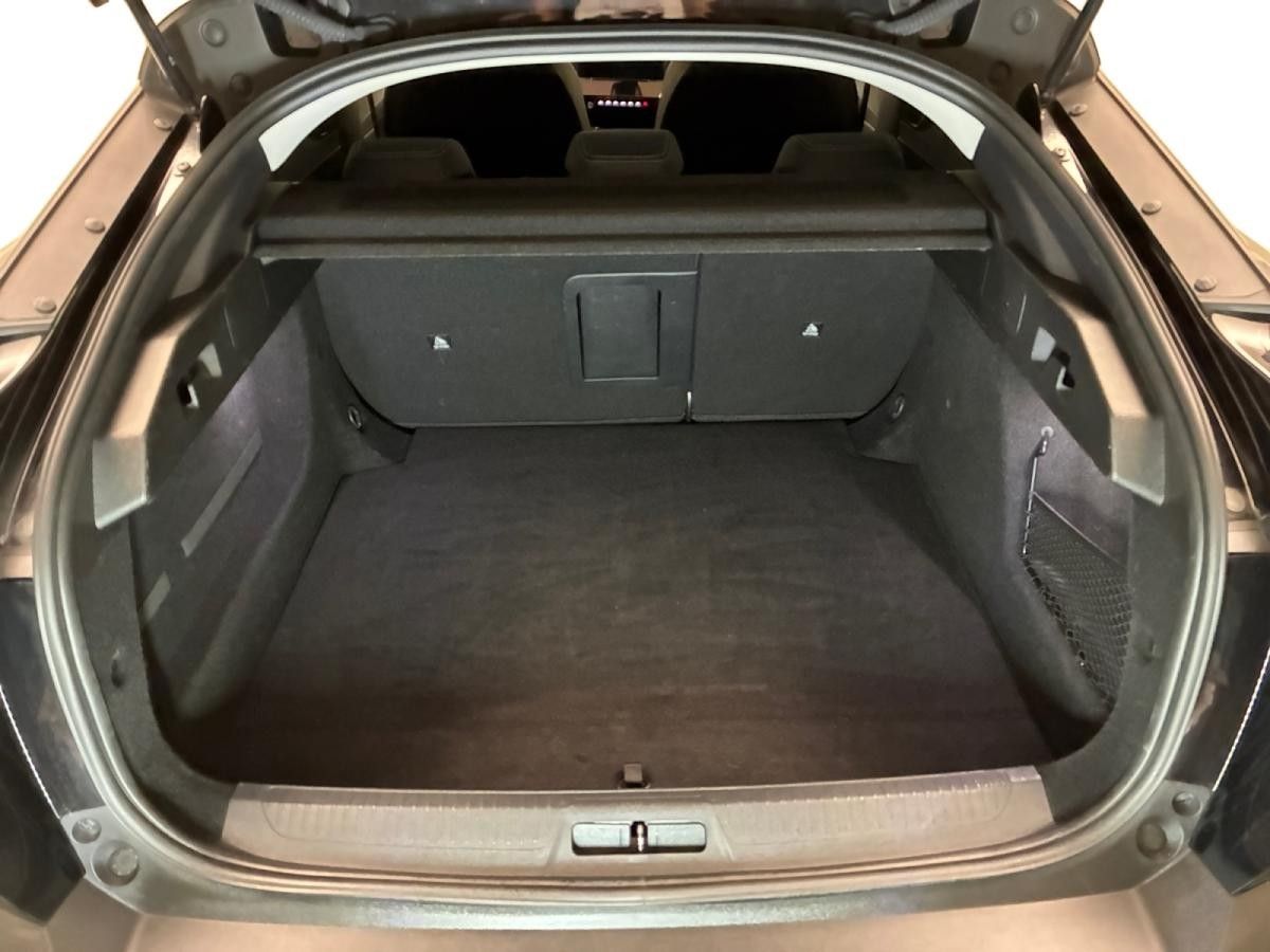 peugeot-408-2025-hibrido-a-gasolina-1199cc