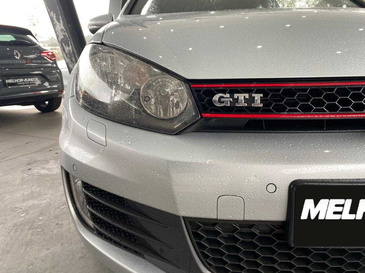 volkswagen-golf-2012-gasolina-1984cc