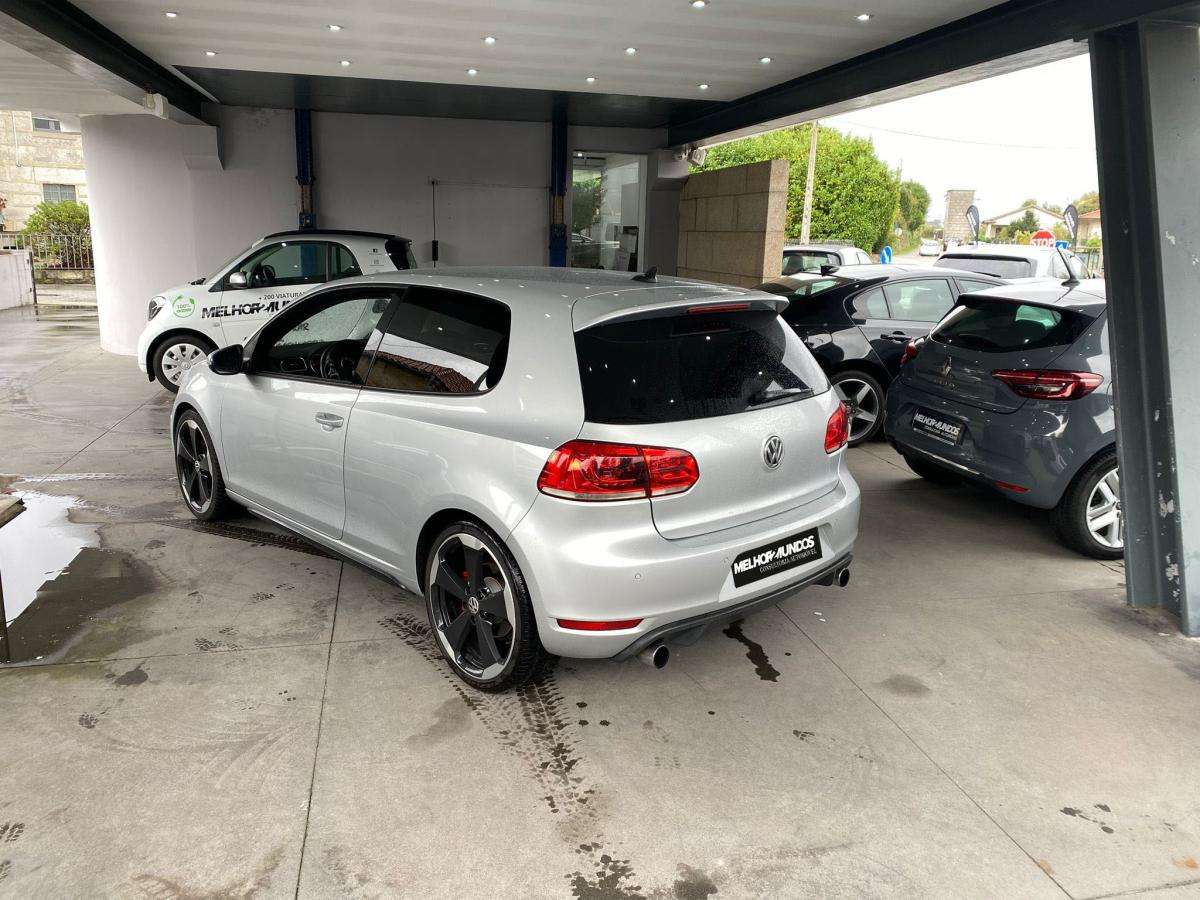 volkswagen-golf-2012-gasolina-1984cc