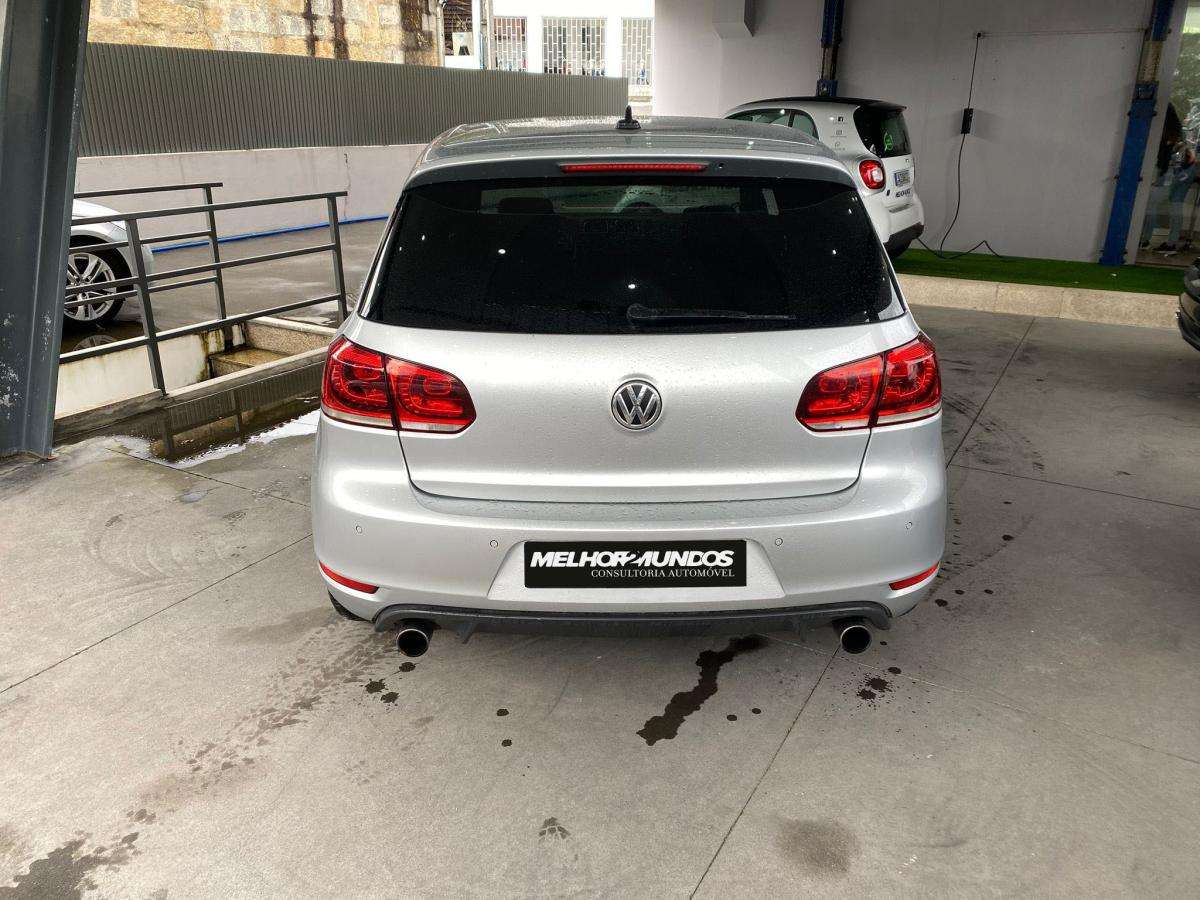 volkswagen-golf-2012-gasolina-1984cc