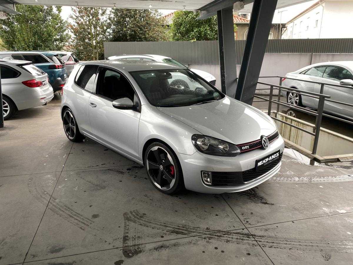 volkswagen-golf-2012-gasolina-1984cc