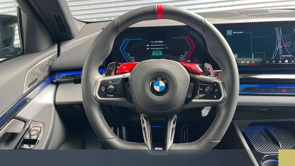 bmw-serie-5-2025-hibrido-a-gasolina-4395cc