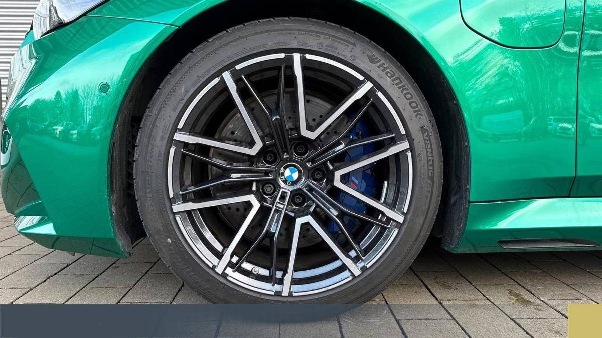 bmw-serie-5-2025-hibrido-a-gasolina-4395cc