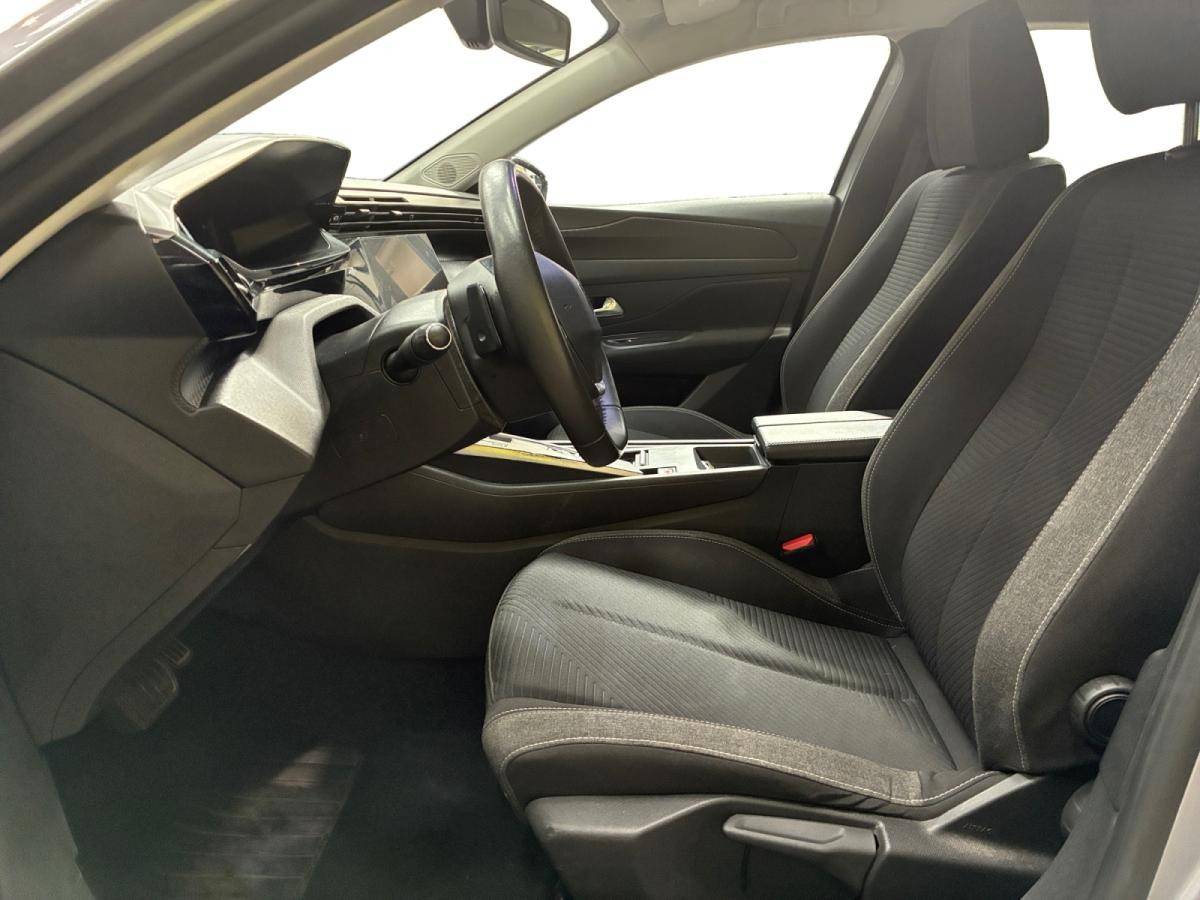 peugeot-308-sw-2023-diesel-1499cc