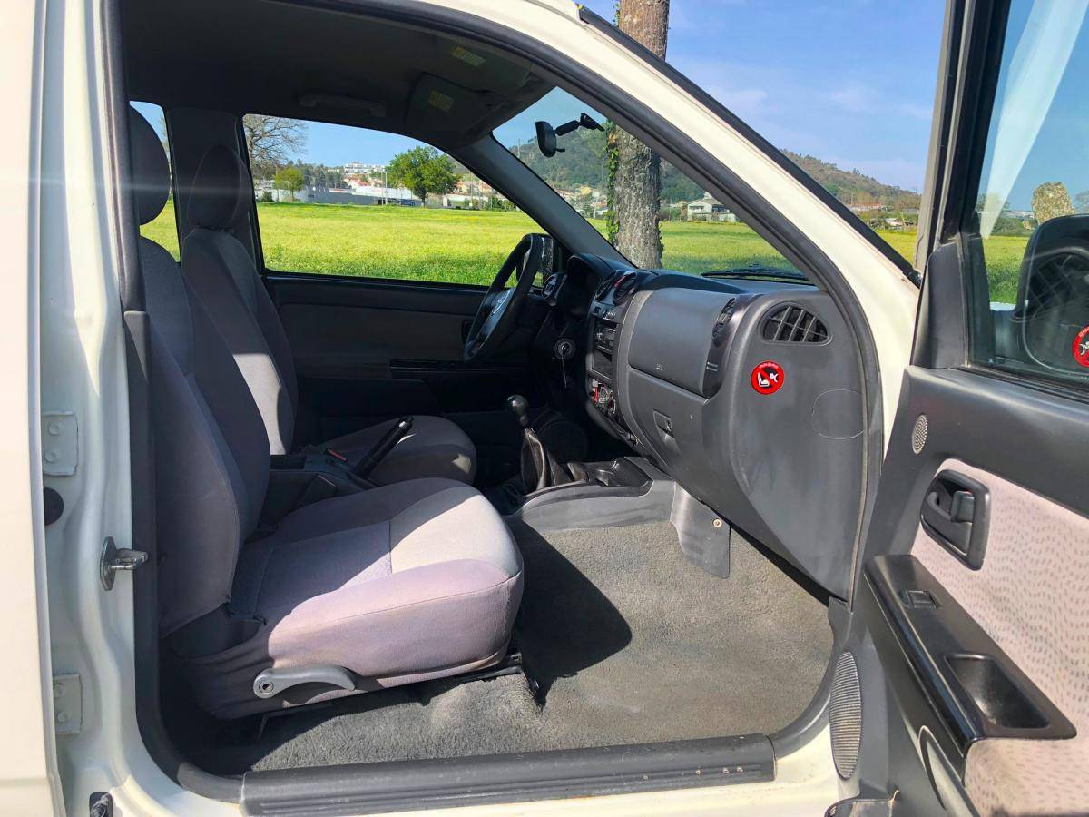 isuzu-d-max-2010-diesel-2499cc