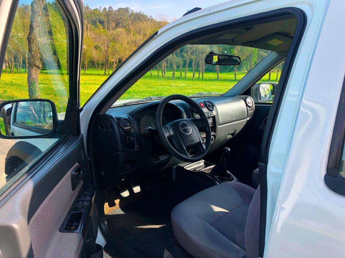isuzu-d-max-2010-diesel-2499cc