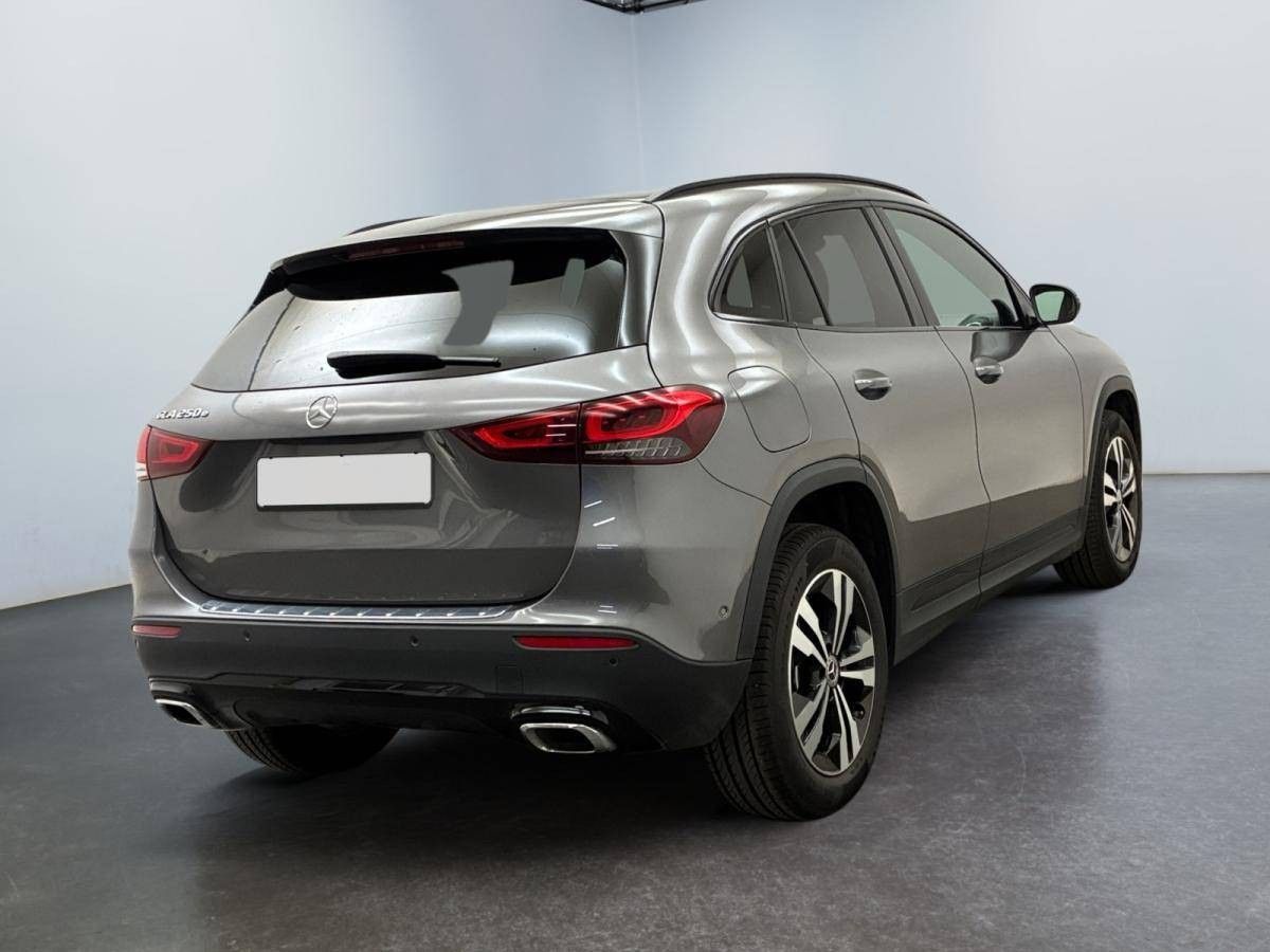 mercedes-benz-gla-2023-hibrido-a-gasolina-1332cc