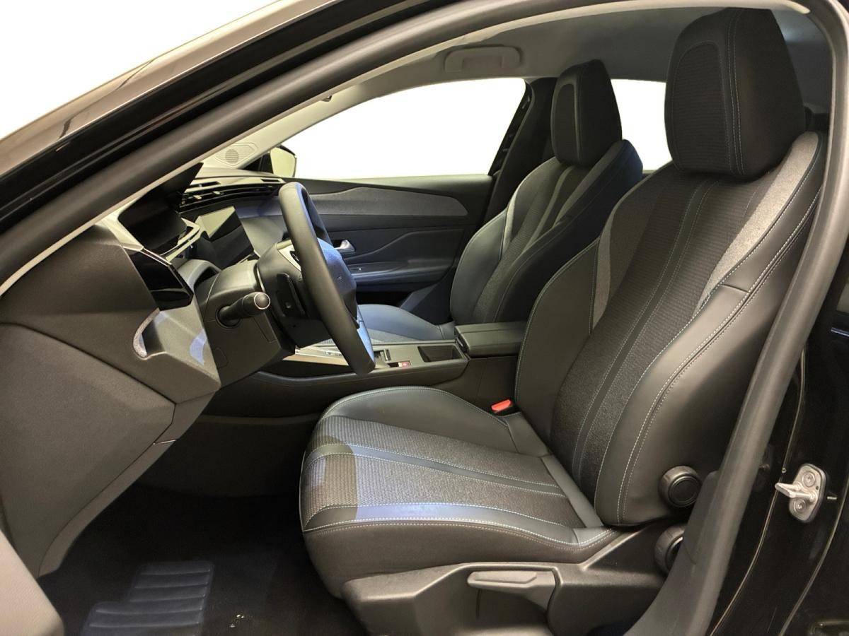 peugeot-308-2025-hibrido-a-gasolina-1199cc