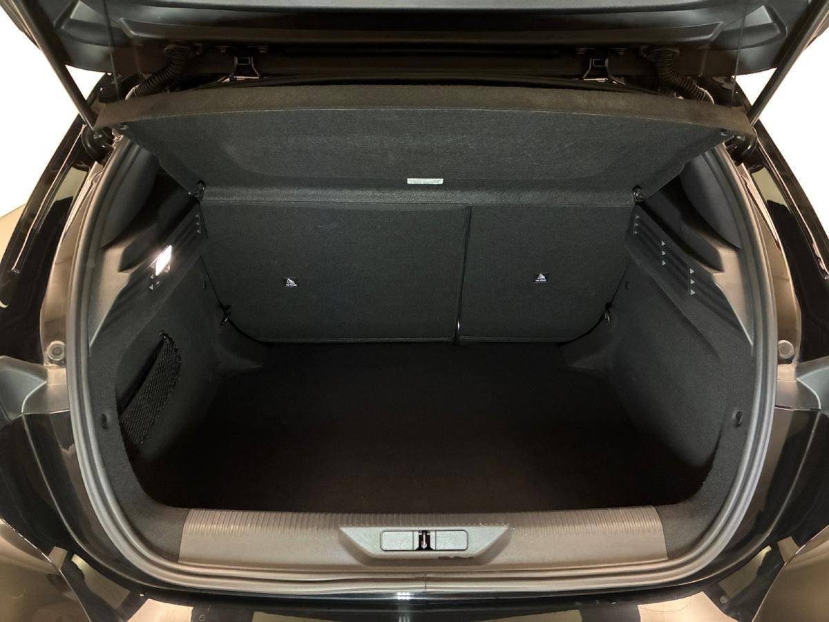 peugeot-308-2025-hibrido-a-gasolina-1199cc