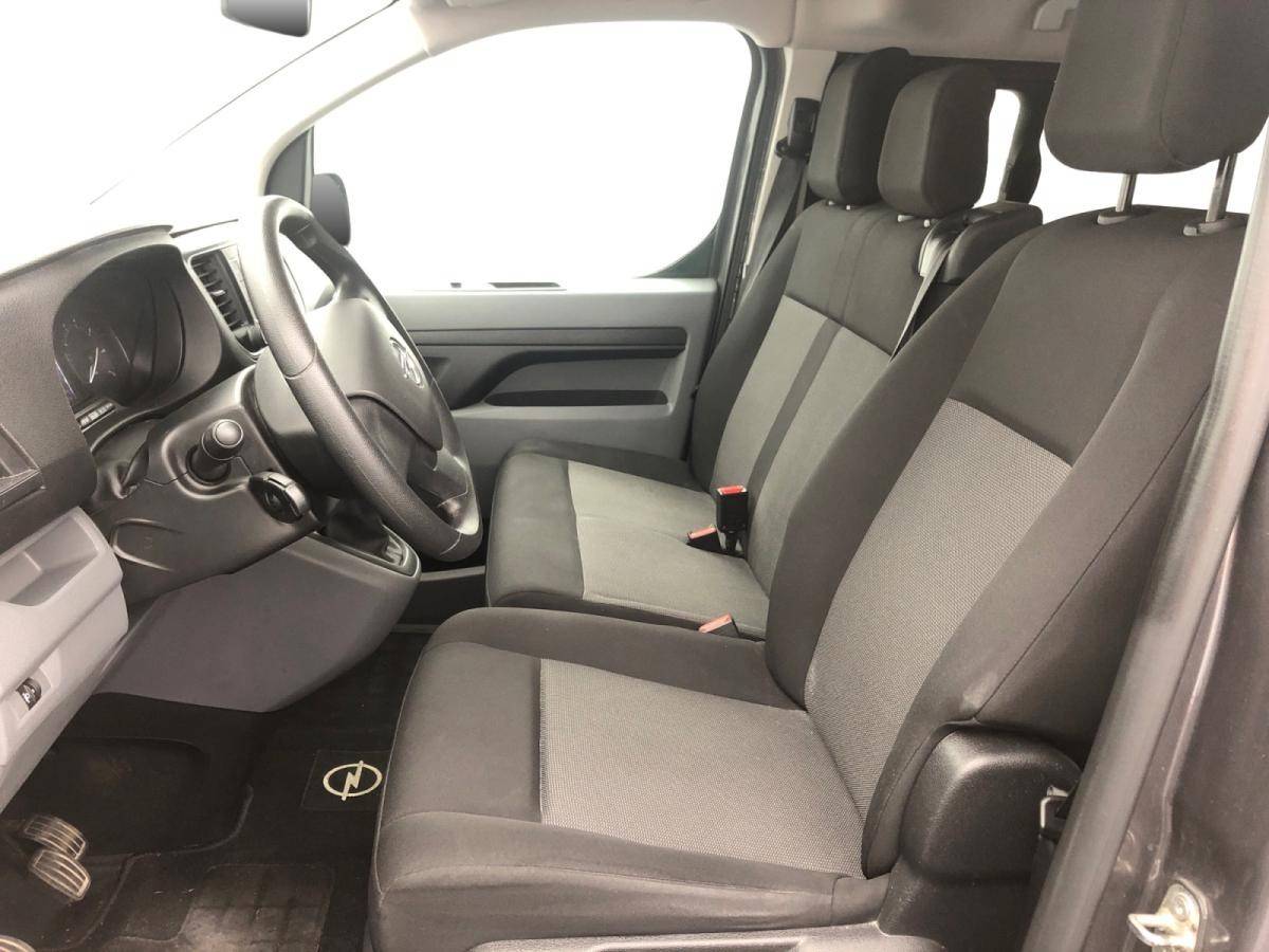 opel-vivaro-2021-diesel-1499cc
