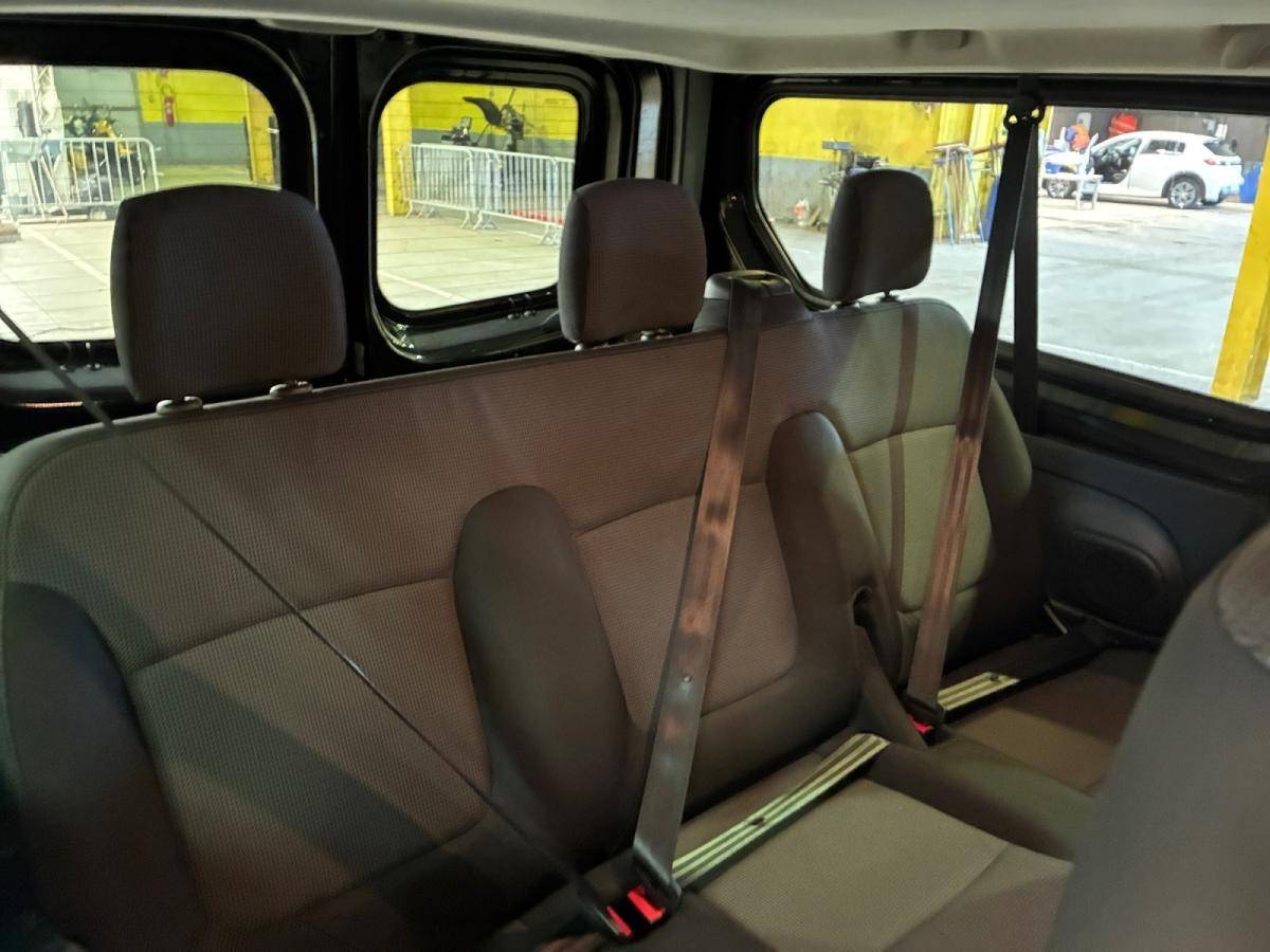 renault-trafic-2023-diesel-1997cc