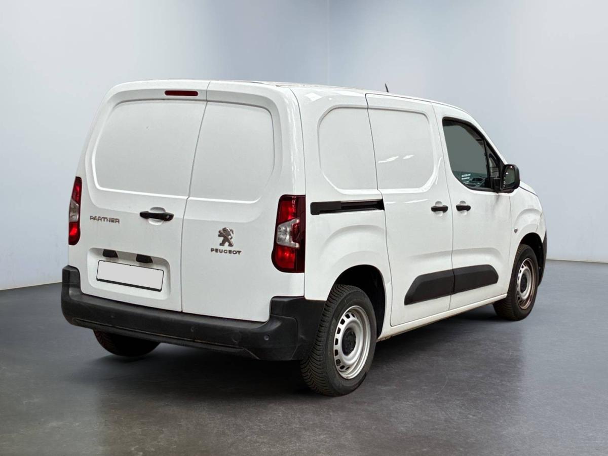 peugeot-partner-2022-gasolina-1199cc