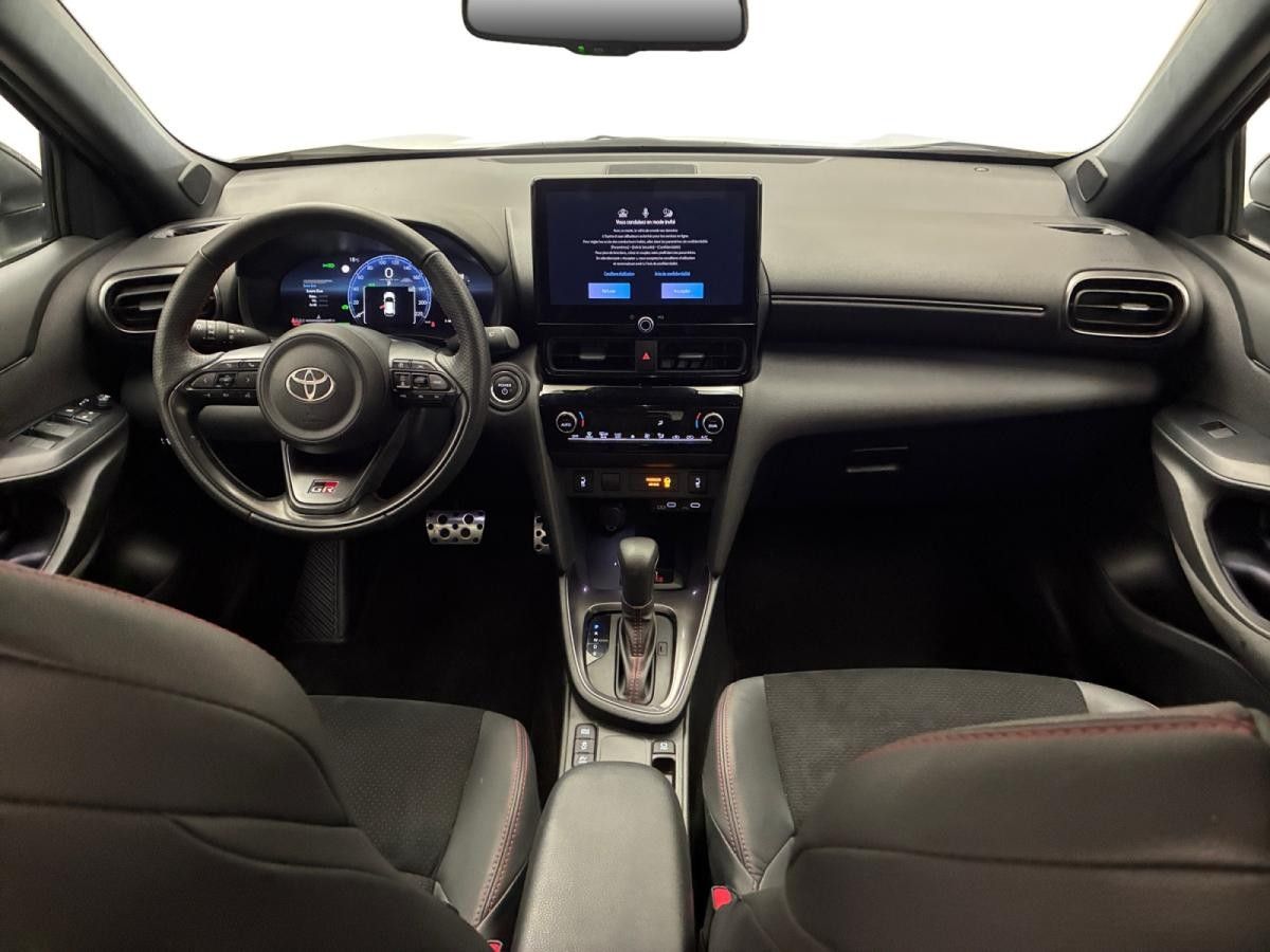 toyota-yaris-cross-2025-hibrido-a-gasolina-1490cc