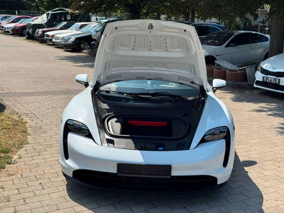 porsche-taycan-2021-eletrico-0cc