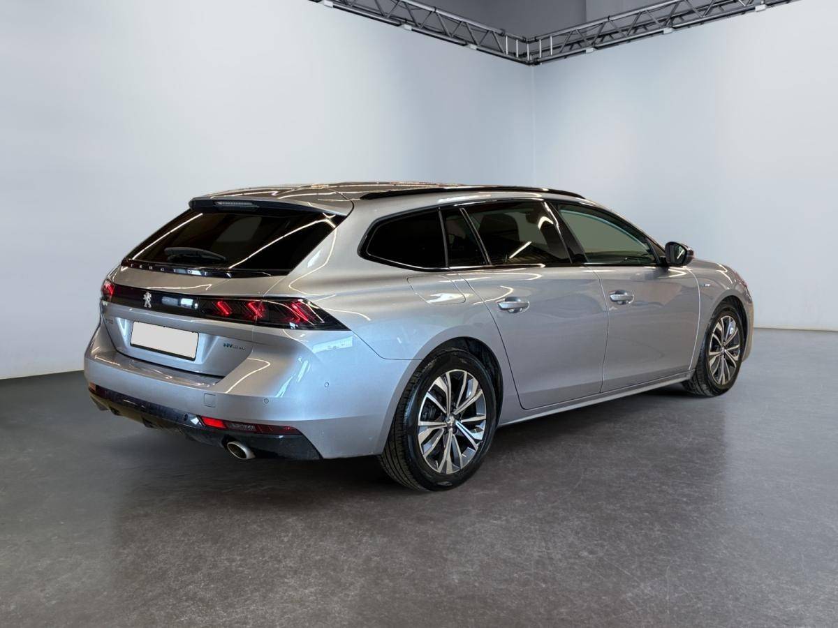 peugeot-508-sw-2022-hibrido-a-gasolina-1598cc