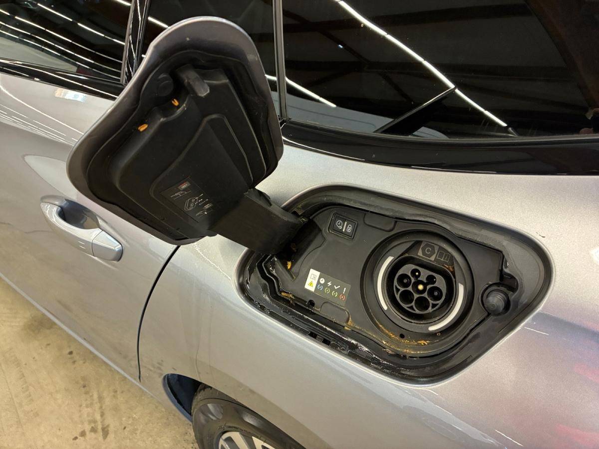 peugeot-508-sw-2022-hibrido-a-gasolina-1598cc