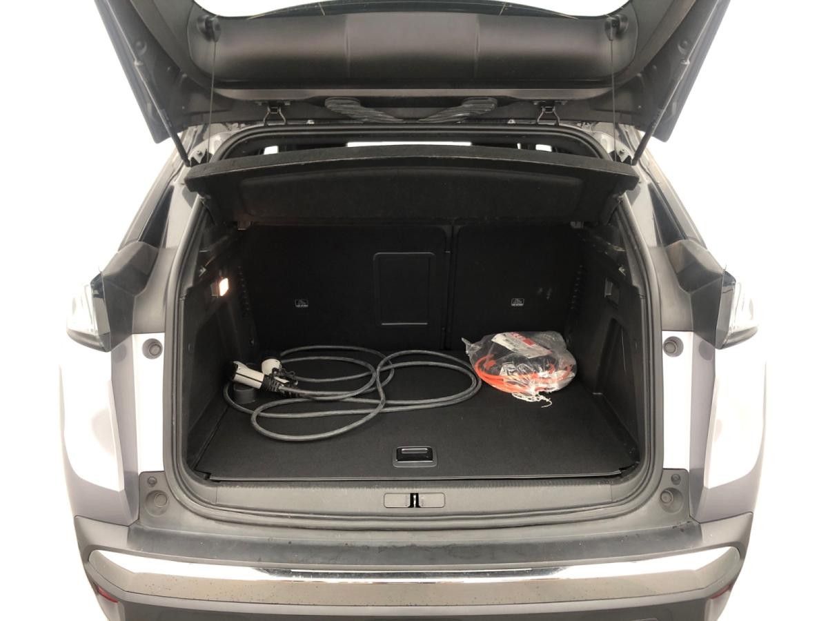 peugeot-3008-2023-hibrido-a-gasolina-1598cc