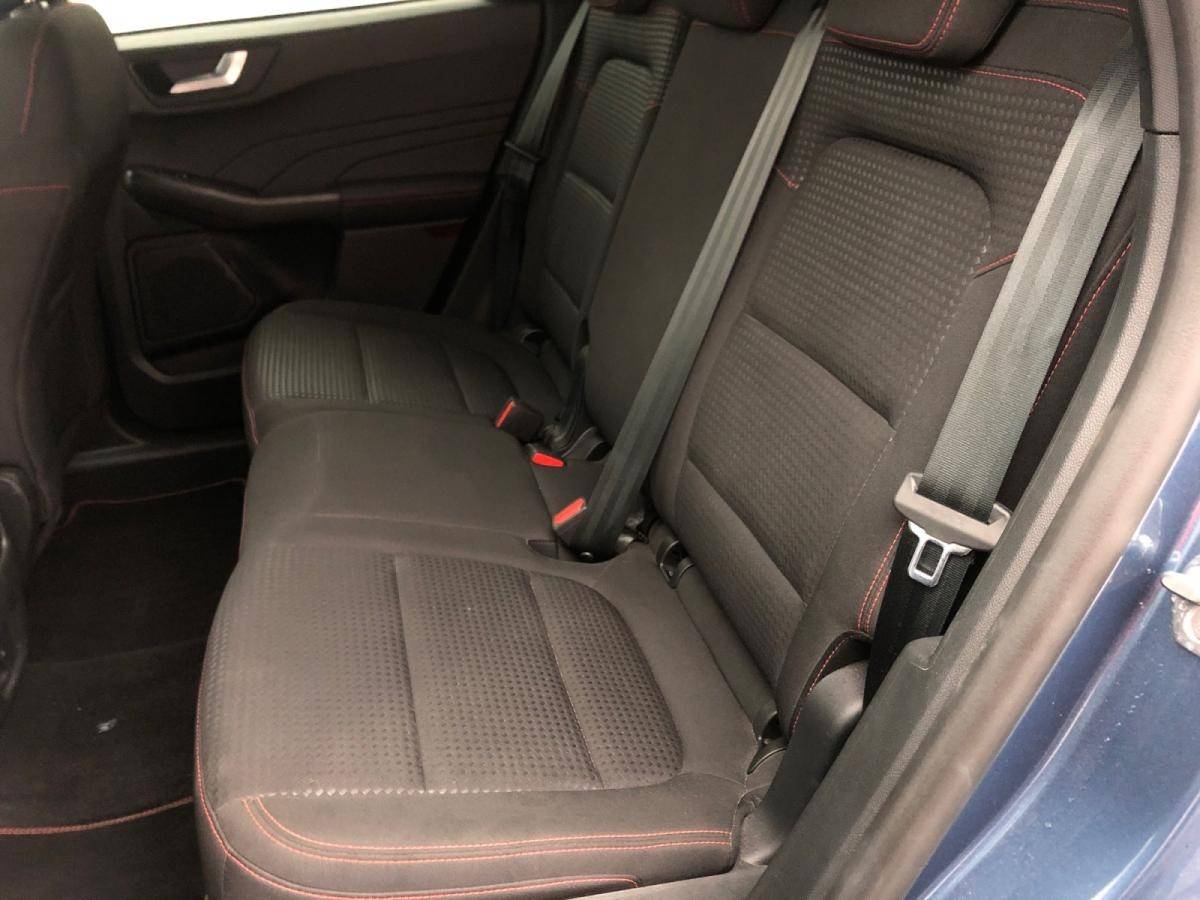 ford-kuga-2023-hibrido-a-gasolina-2488cc