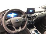 ford-kuga-2023-hibrido-a-gasolina-2488cc