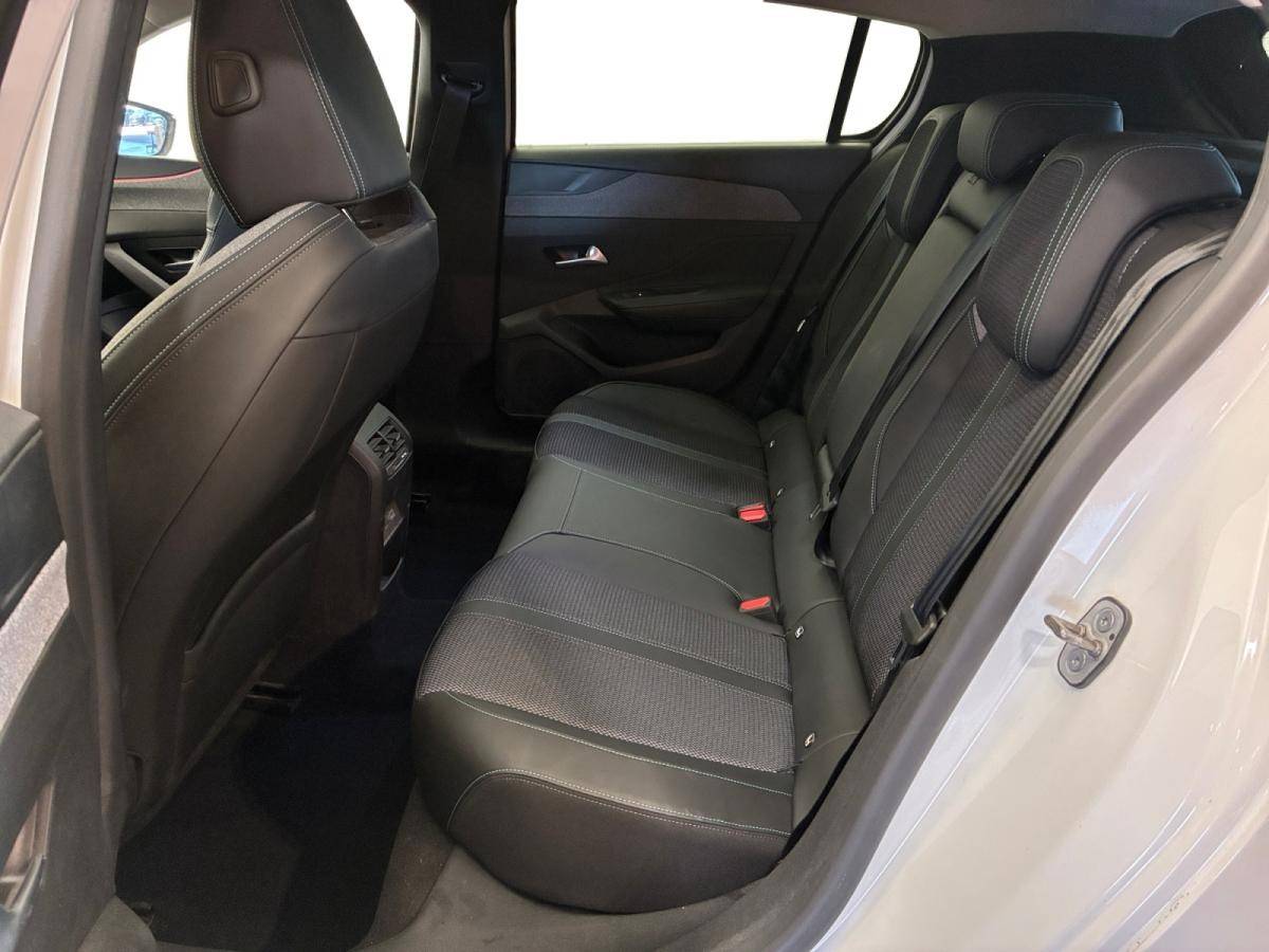 peugeot-308-sw-2022-diesel-1499cc