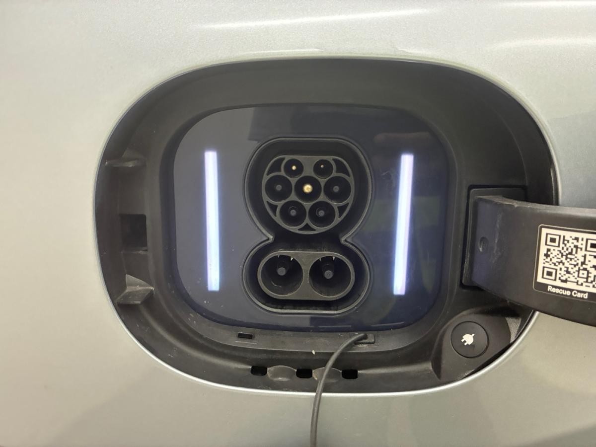 mercedes-benz-eqe-2023-eletrico-0cc