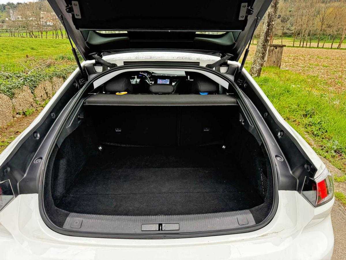 peugeot-508-2019-diesel-1499cc