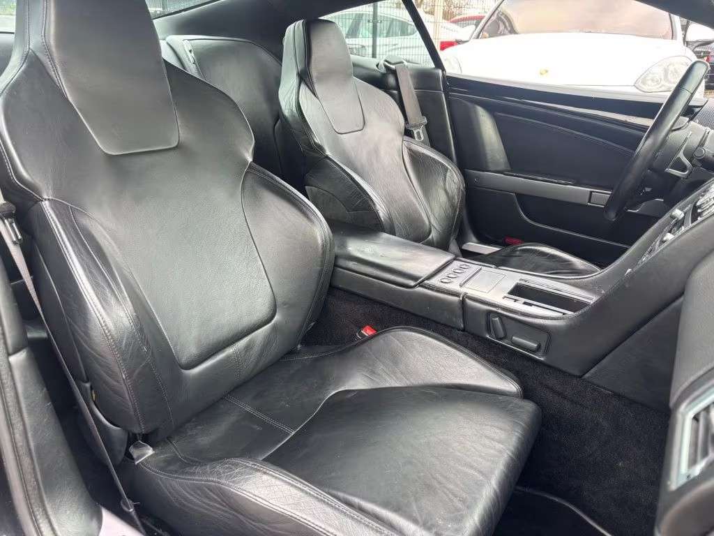 aston-martin-db9-2005-gasolina-5935cc
