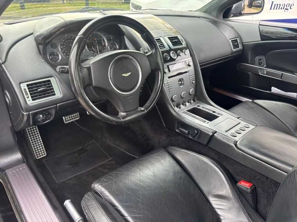 aston-martin-db9-2005-gasolina-5935cc