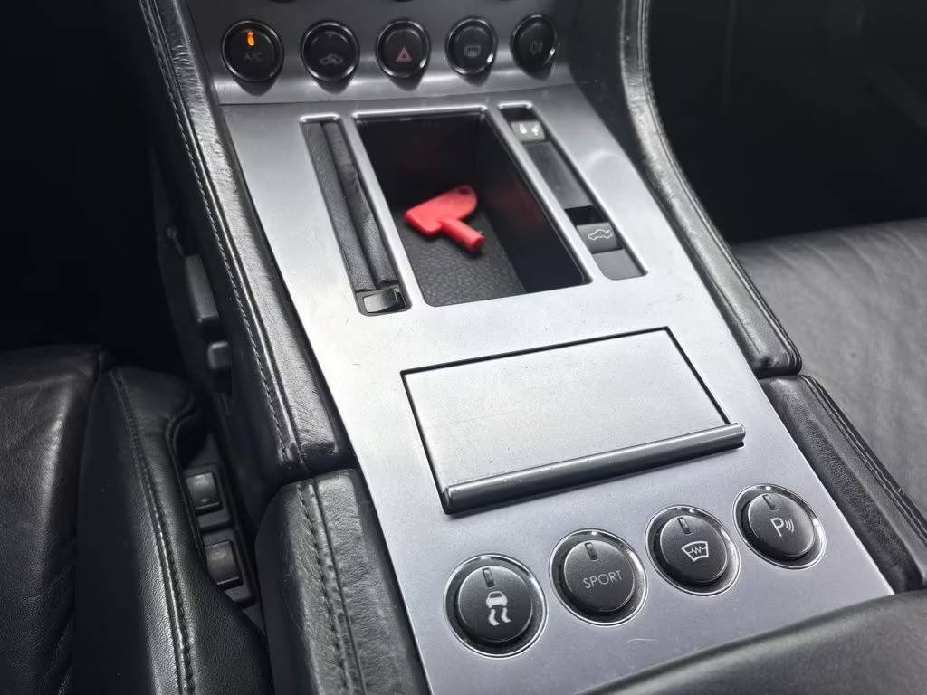 aston-martin-db9-2005-gasolina-5935cc