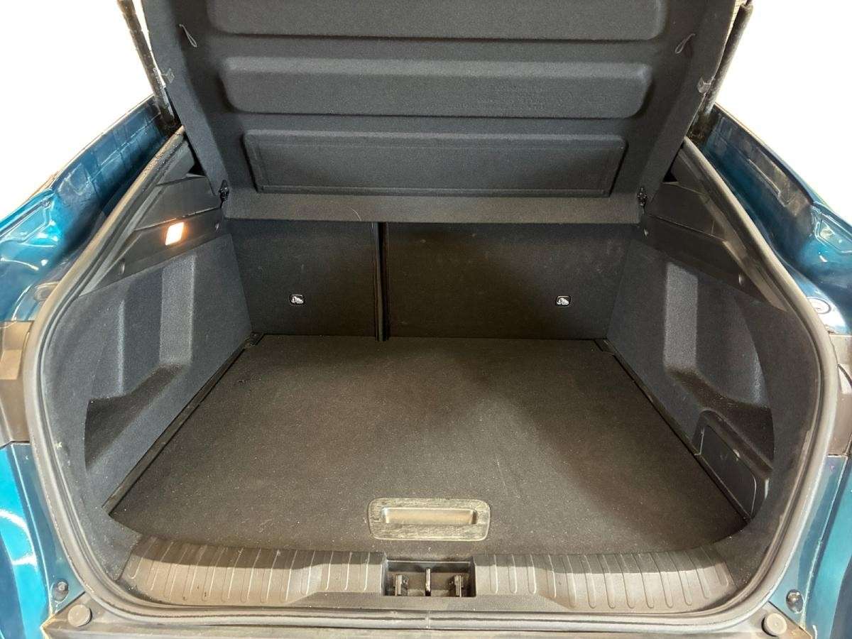 renault-arkana-2023-hibrido-a-gasolina-1598cc