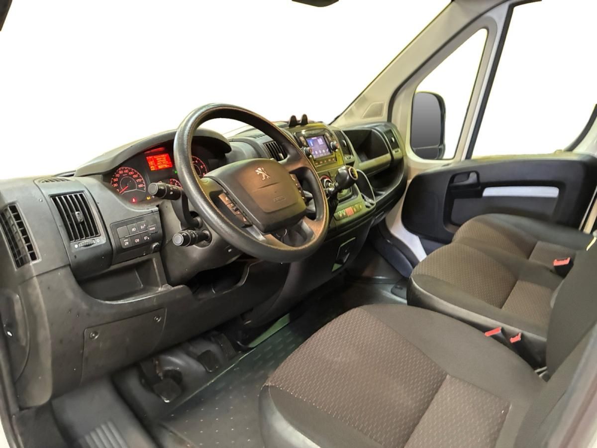 peugeot-boxer-2022-diesel-2179cc