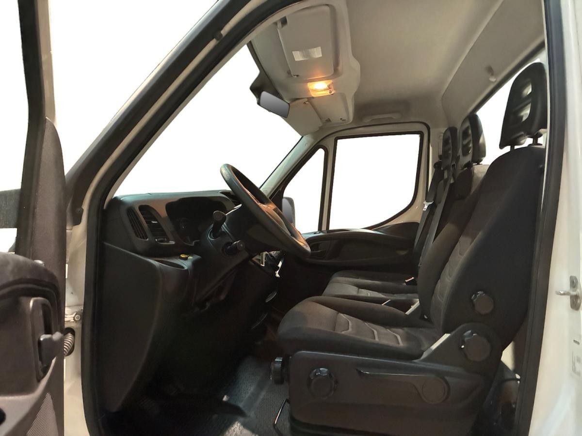 iveco-daily-2019-diesel-2998cc