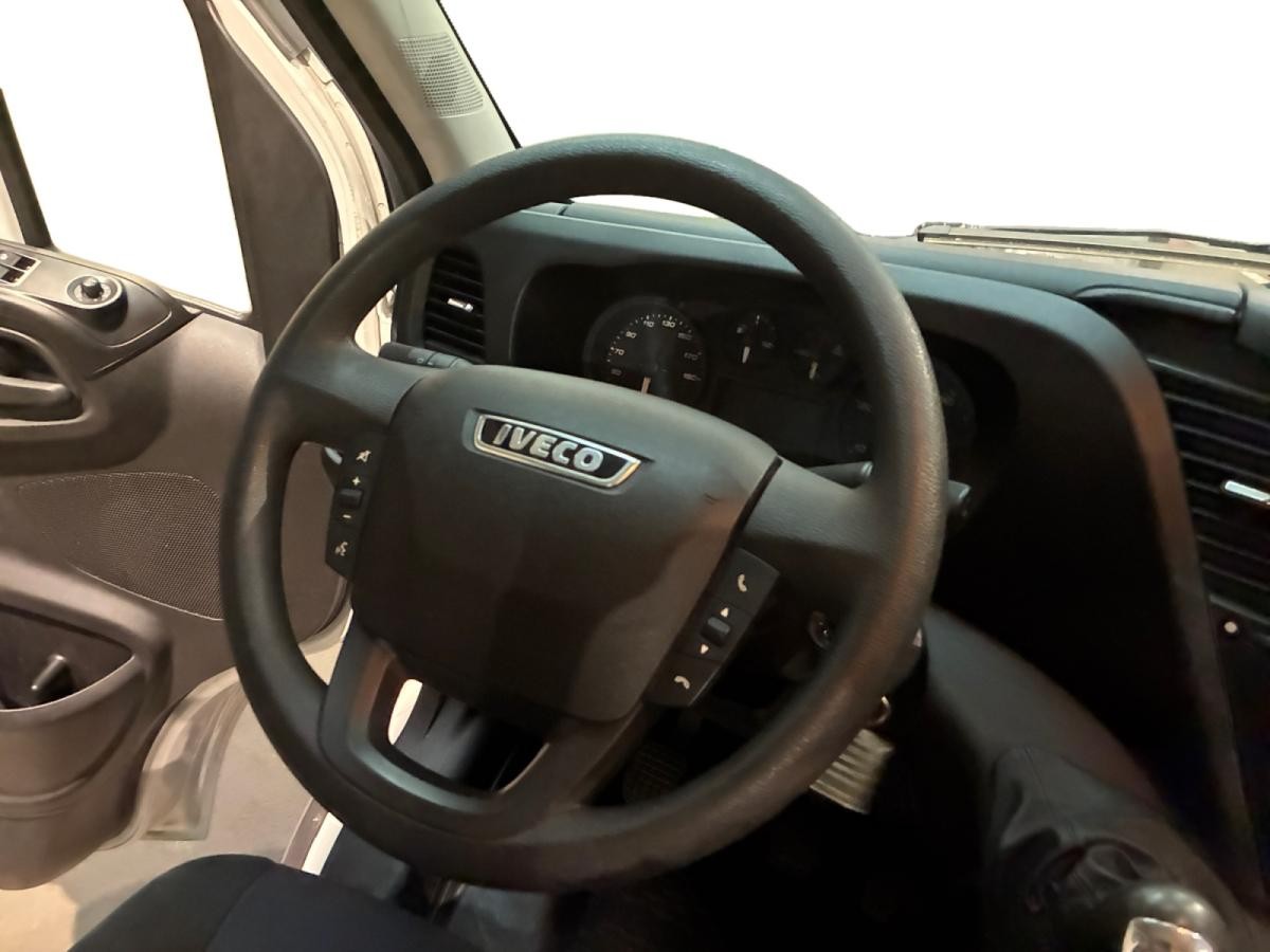 iveco-daily-2019-diesel-2998cc