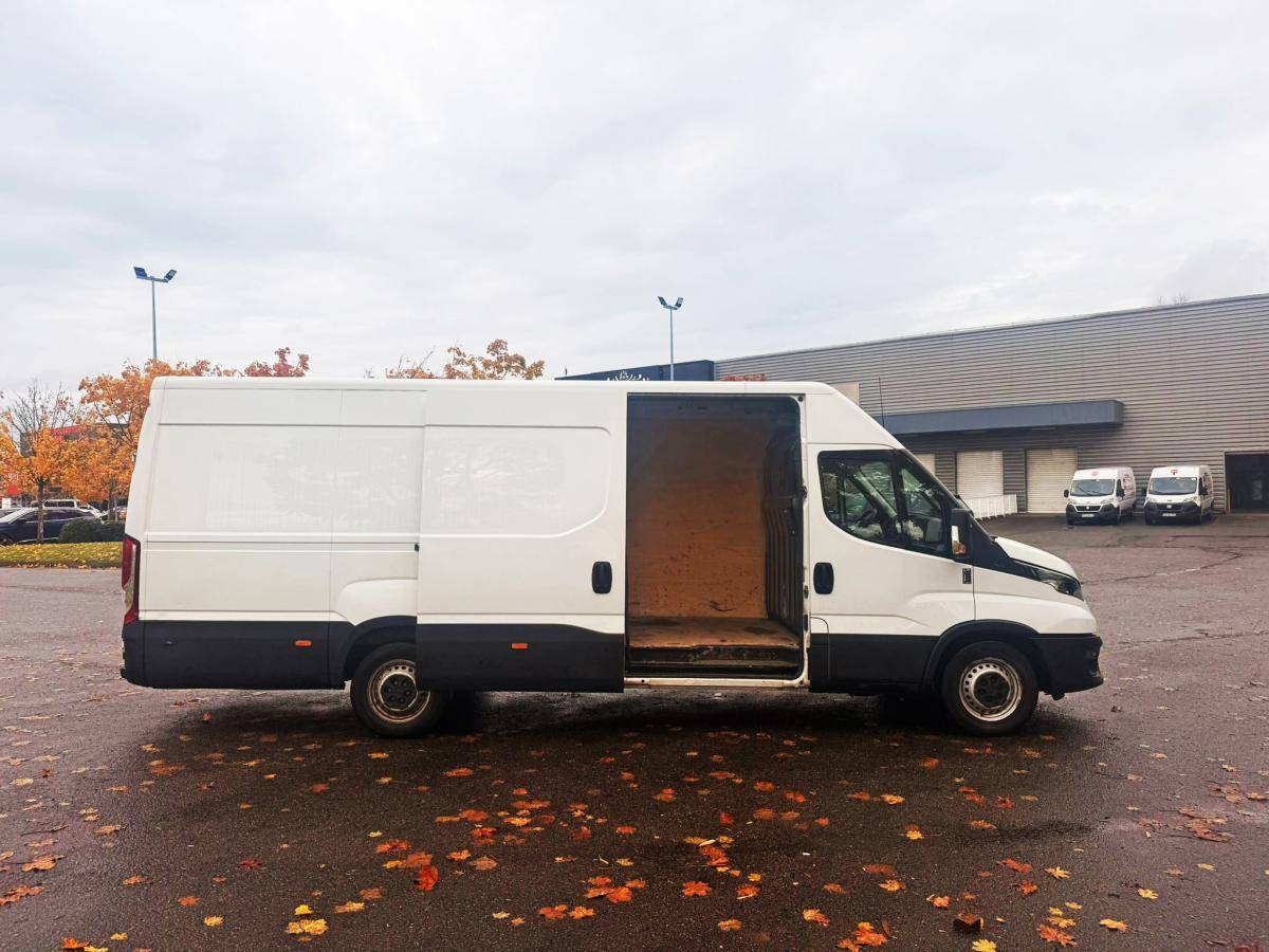 iveco-daily-2021-diesel-2287cc