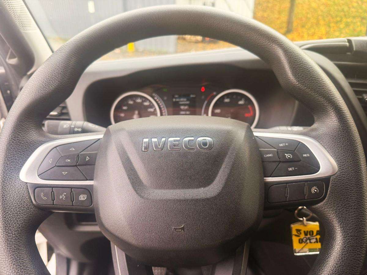 iveco-daily-2021-diesel-2287cc