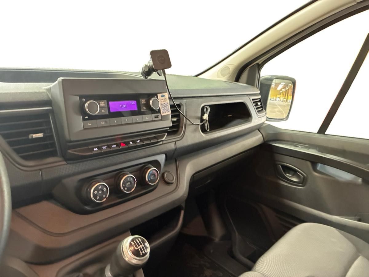 renault-trafic-2022-diesel-1997cc