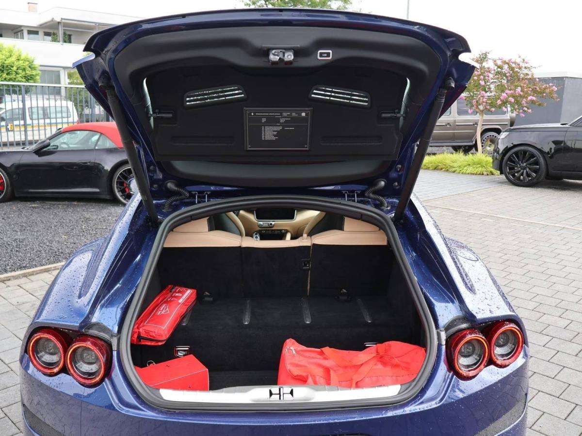 ferrari-gtc4-lusso-2017-gasolina-6262cc