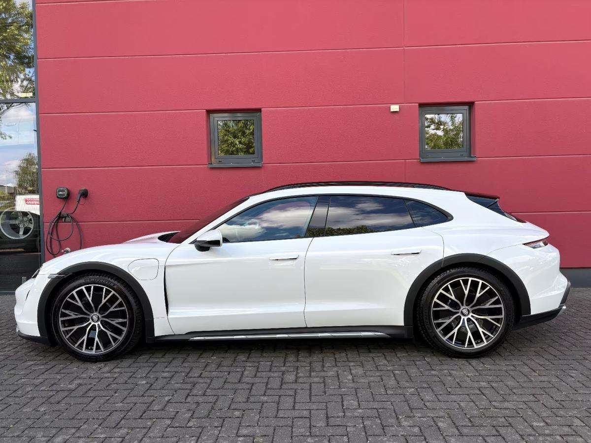 porsche-taycan-2022-eletrico-0cc