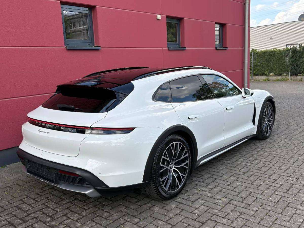 porsche-taycan-2022-eletrico-0cc